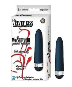 The Velvet Kiss We Scream Black Personal Massager